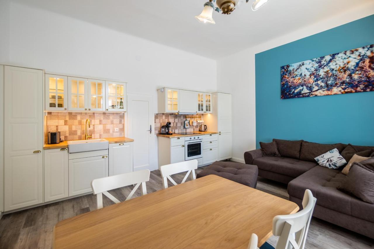 Albizia-Apartments バーデン エクステリア 写真